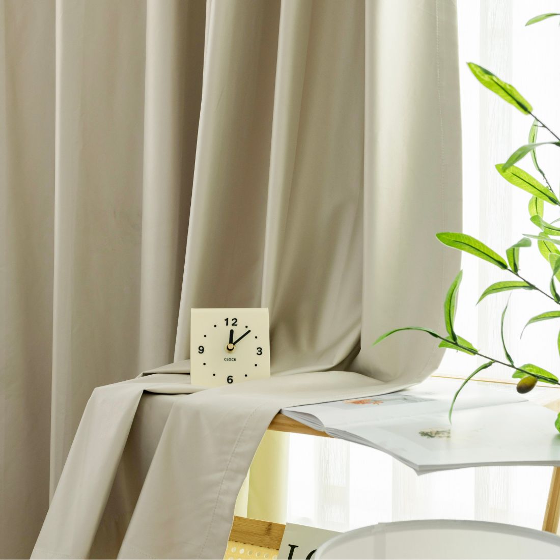 2 Panels 100% Blackout Curtains for Living Room Thermal Insulated Bedroom Darkening Drapes