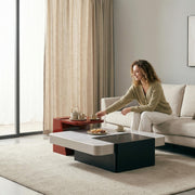 مجموعة طاولات متداخلة موفرة للمساحة من AAF FURNITURE لغرفة المعيشة الحديثة