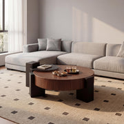 مجموعة طاولات متداخلة موفرة للمساحة من AAF FURNITURE لغرفة المعيشة الحديثة