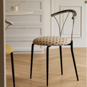 AAF Furniture Chair: Luxury Dining Chair Armchair for Living Room Dining Room in Dubai showroom