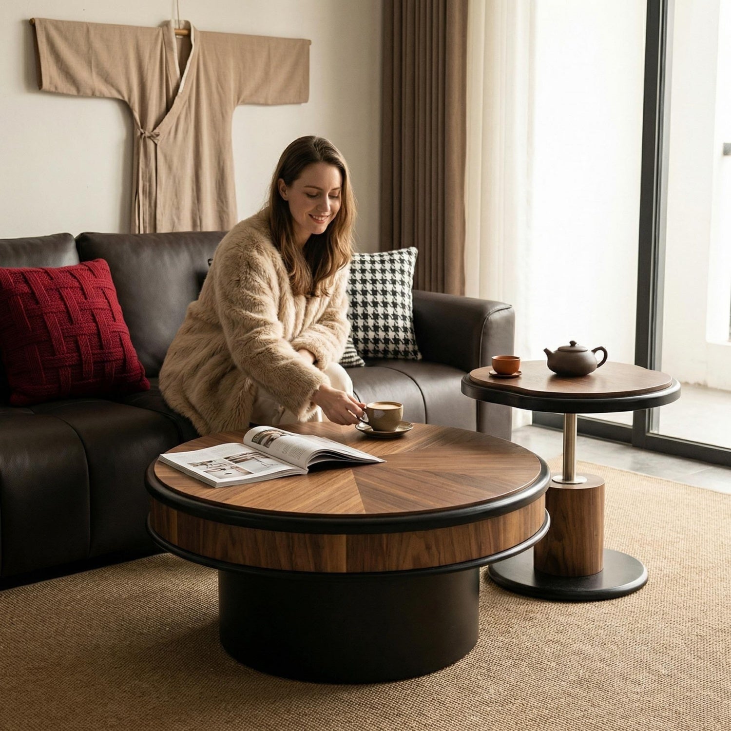 مجموعة طاولات متداخلة موفرة للمساحة من AAF FURNITURE لغرفة المعيشة الحديثة
