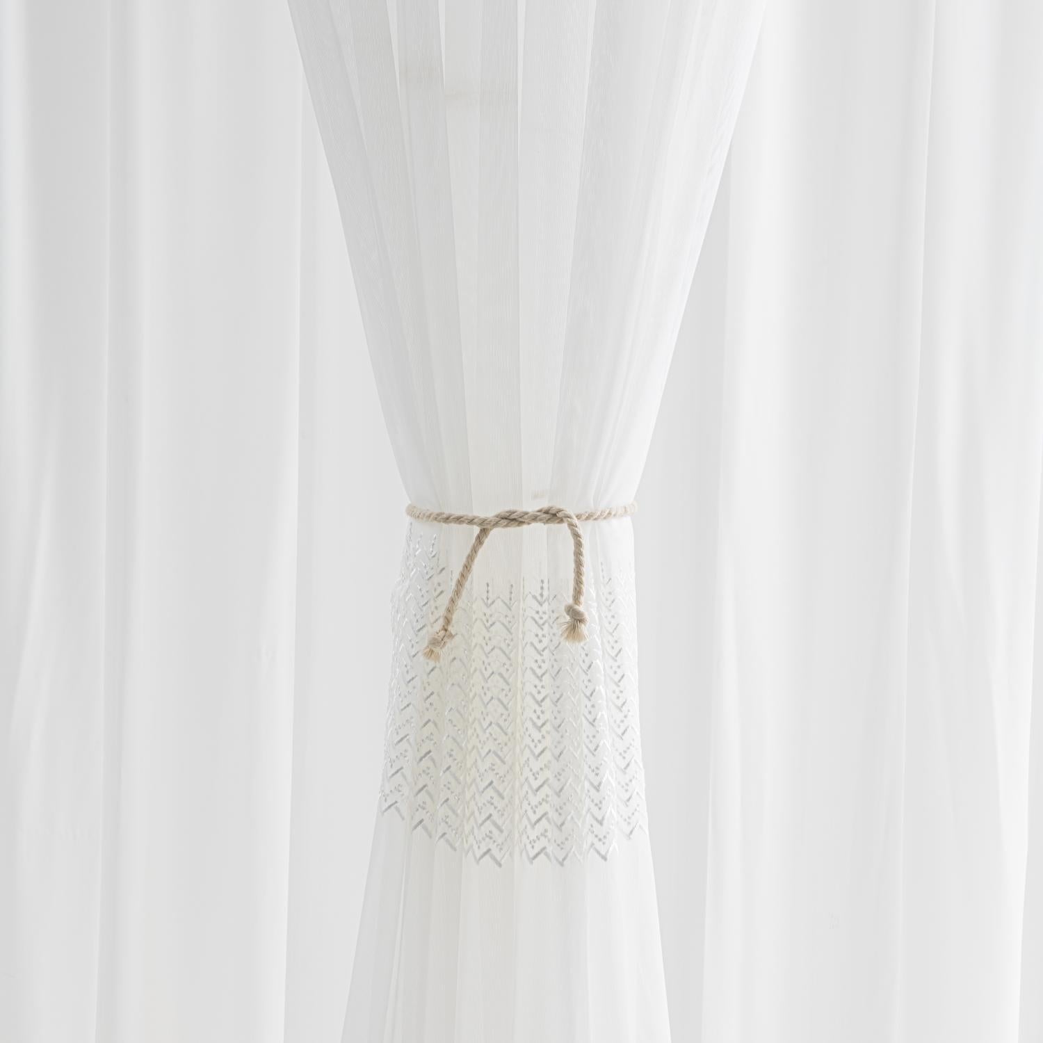 AAF Furniture Furniture:  in Dubai showroom