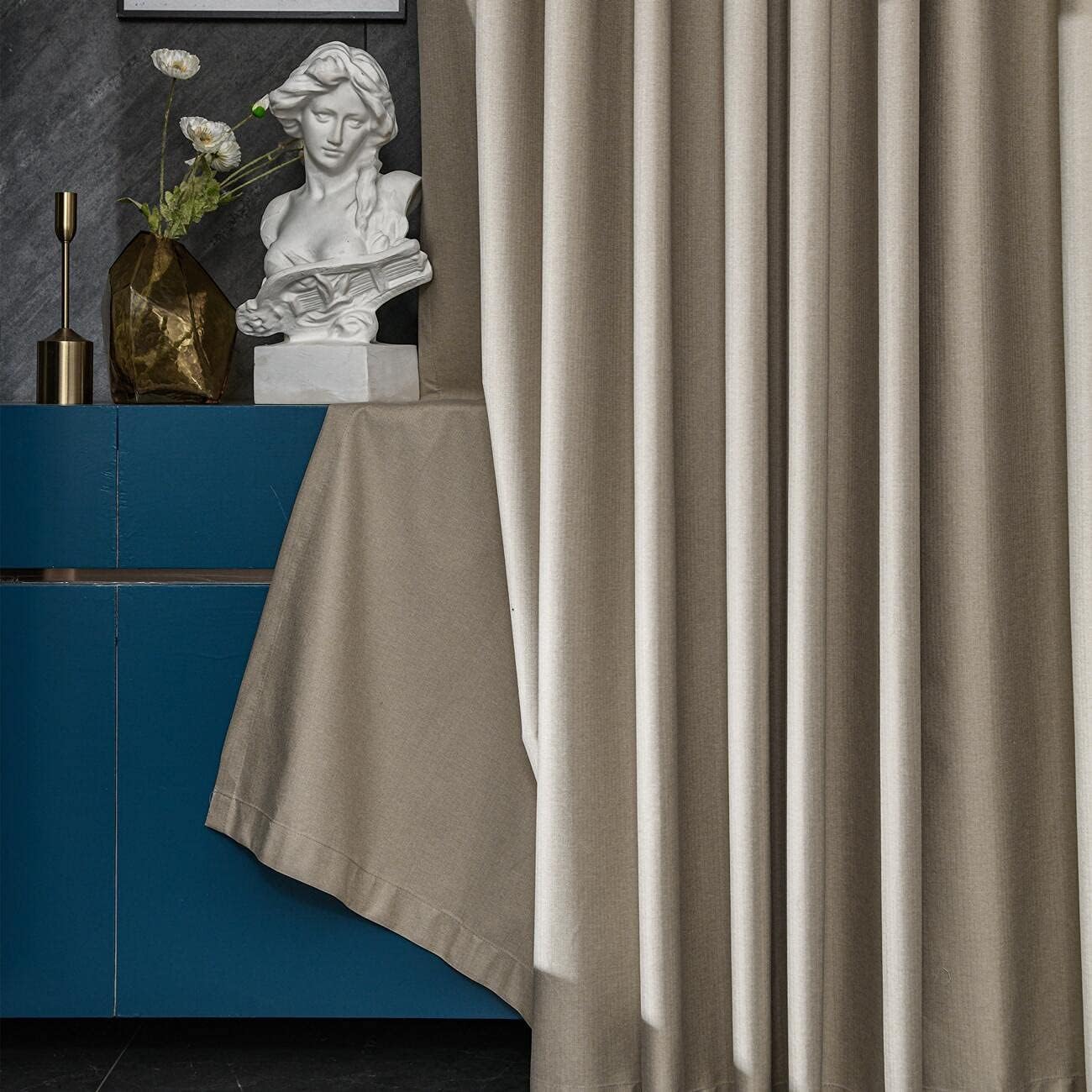 AAF Furniture Furniture:  in Dubai showroom