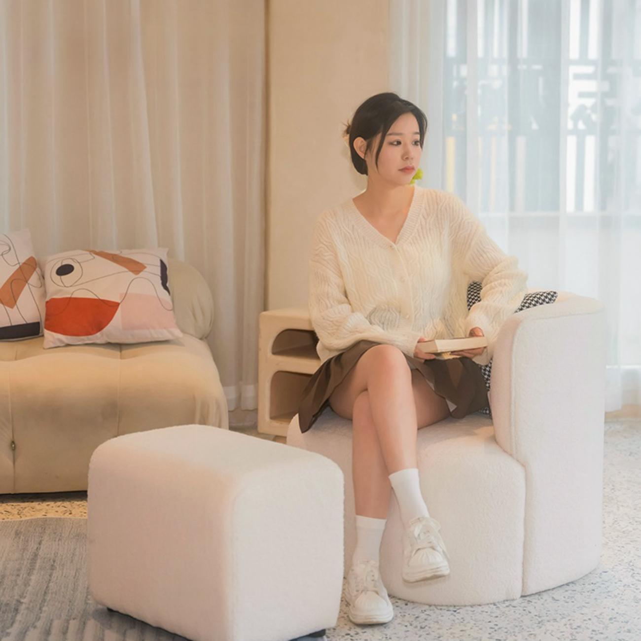 AAF Furniture Furniture:  in Dubai showroom