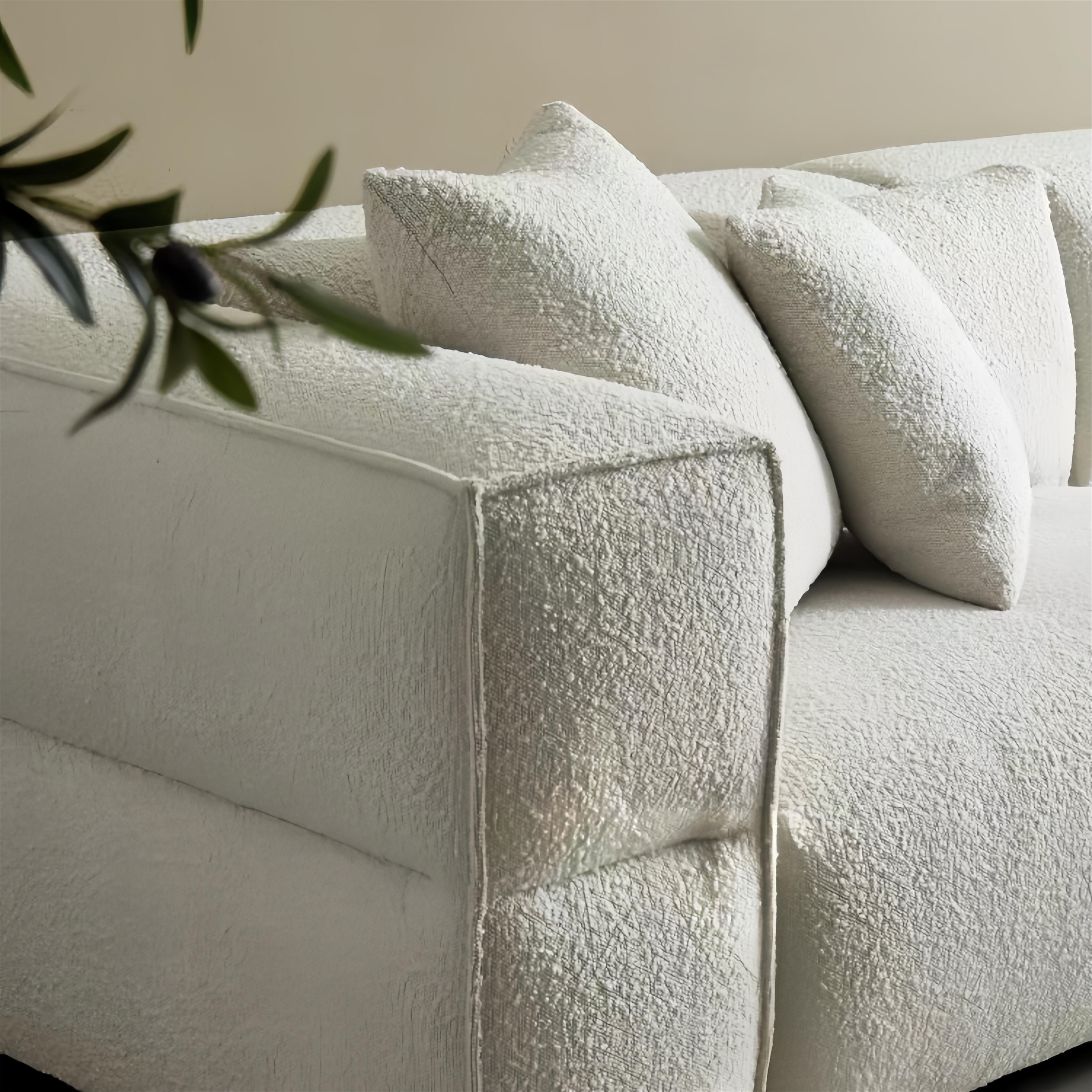 AAF Furniture Furniture:  in Dubai showroom