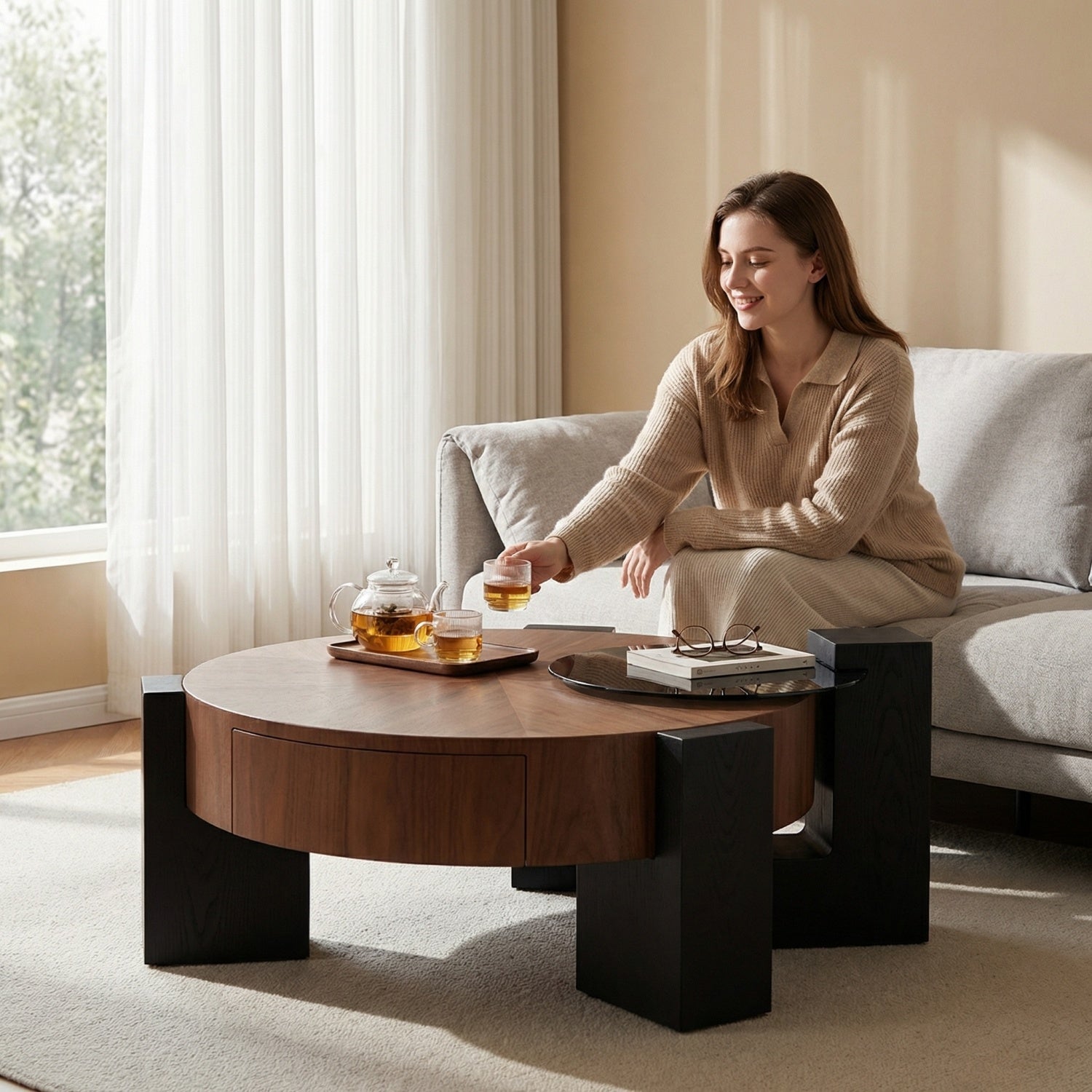 مجموعة طاولات متداخلة موفرة للمساحة من AAF FURNITURE لغرفة المعيشة الحديثة