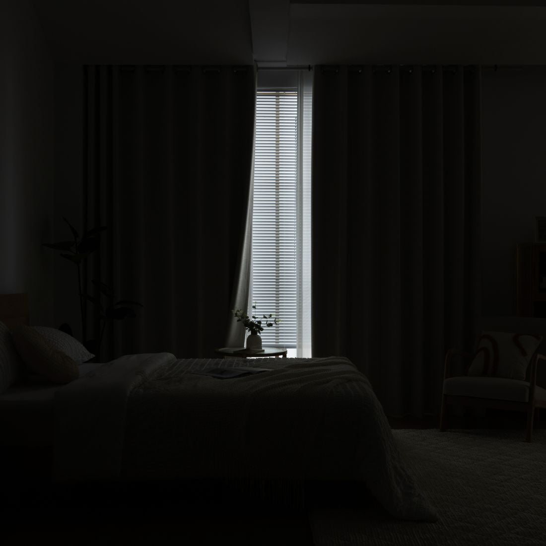 2 Panels 100% Blackout Curtains for Living Room Thermal Insulated Bedroom Darkening Drapes