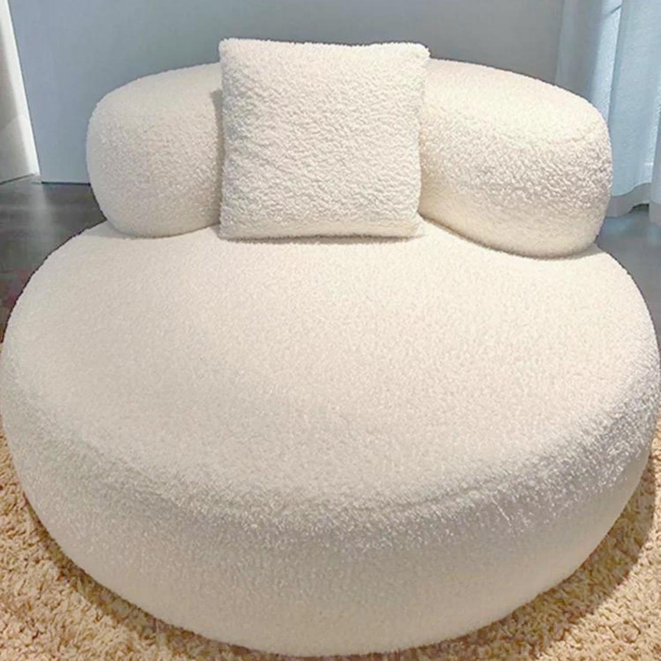 AAF Furniture Furniture:  in Dubai showroom