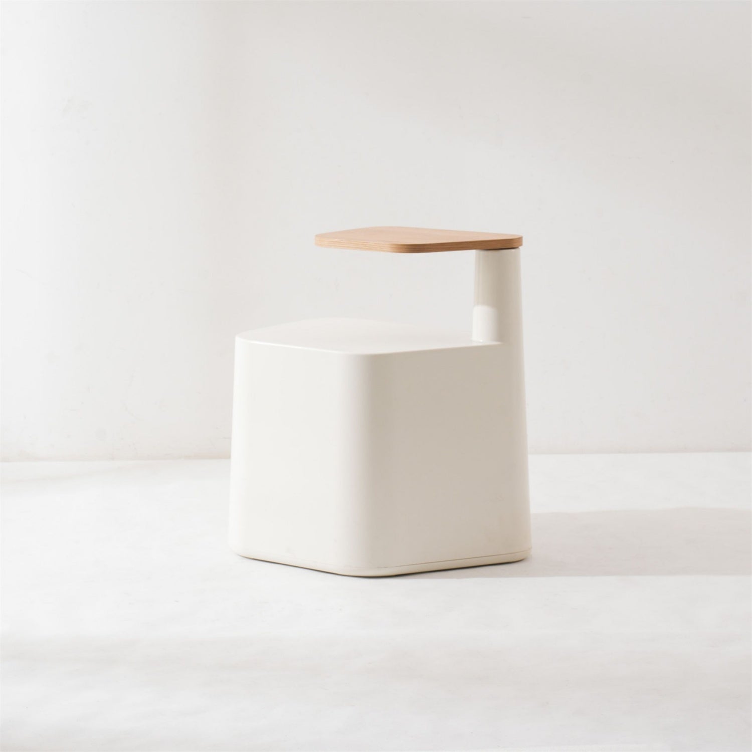 AAF FURNITURE Contemporary Side Table for Modern Living Room