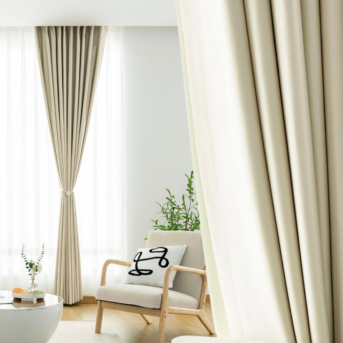 2 Panels 100% Blackout Curtains for Living Room Thermal Insulated Bedroom Darkening Drapes
