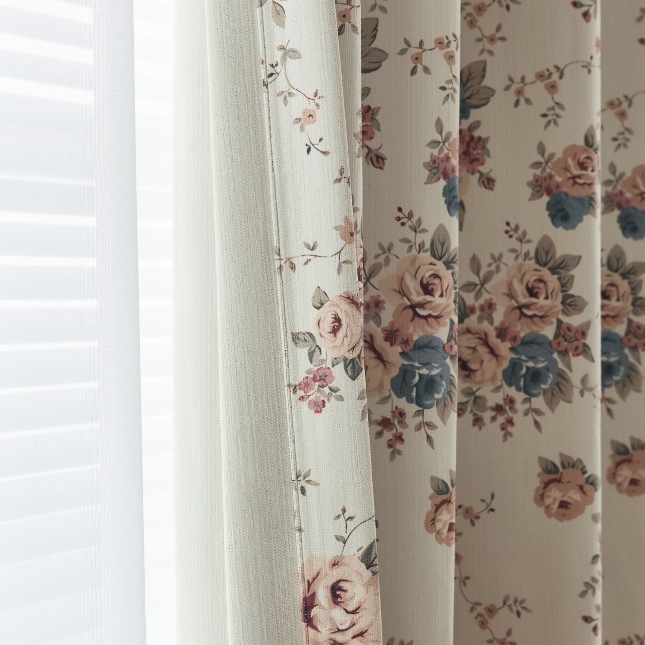2 Panels 100% Blackout Curtains for Living Room Thermal Insulated Bedroom Darkening Drapes
